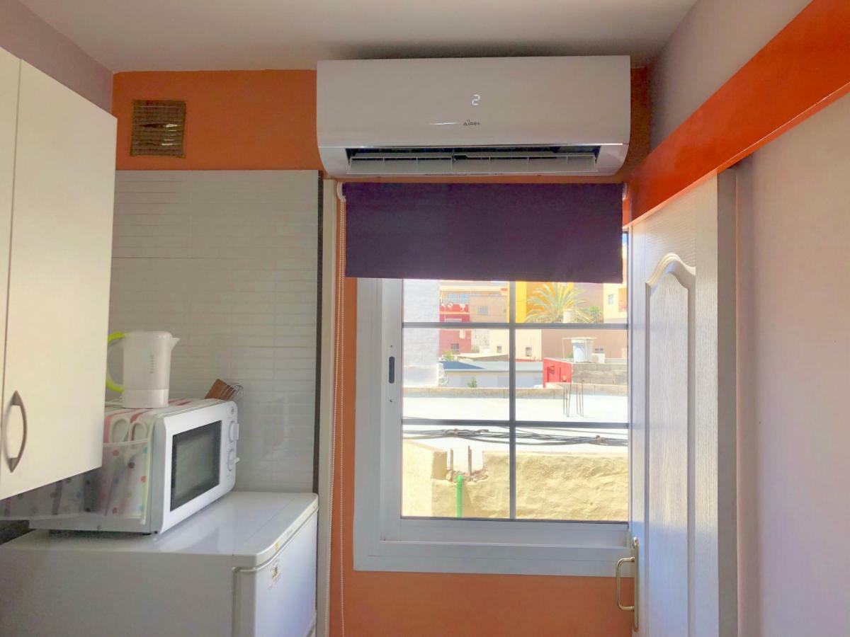 Estudio Moderno Y Acogedor, A 5 Minutos De La Playa 圣伊西德罗 外观 照片